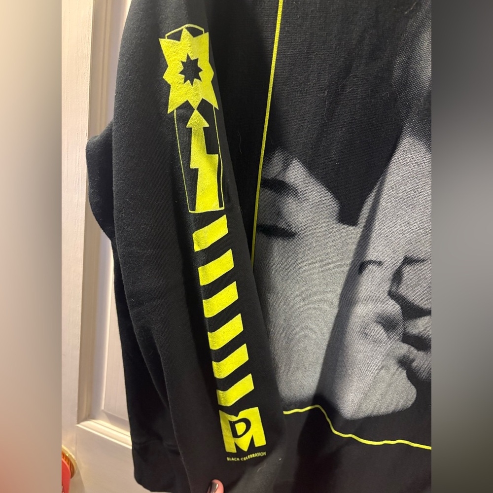 Unofficial Depeche Mode Sweatshirt - Picture 2 of 5